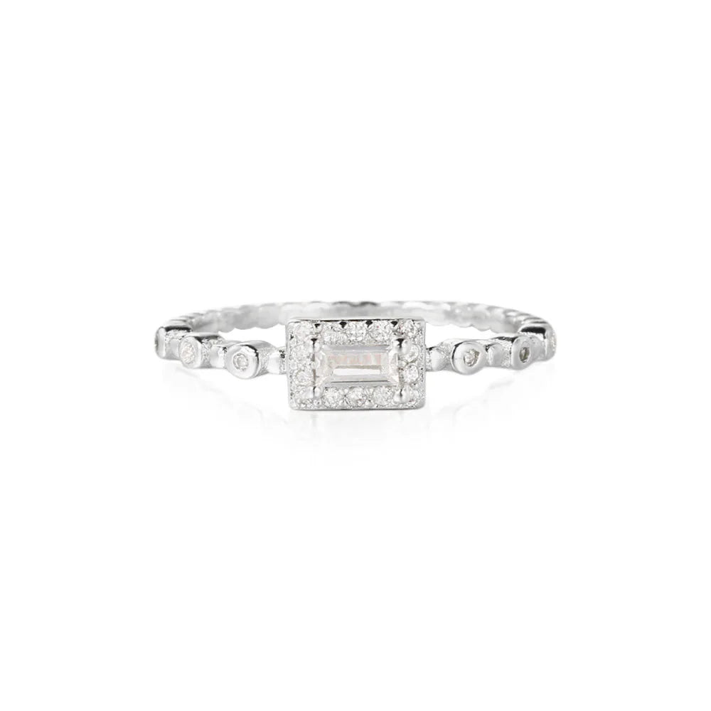 Dainty Women's Zircon Gold Ring