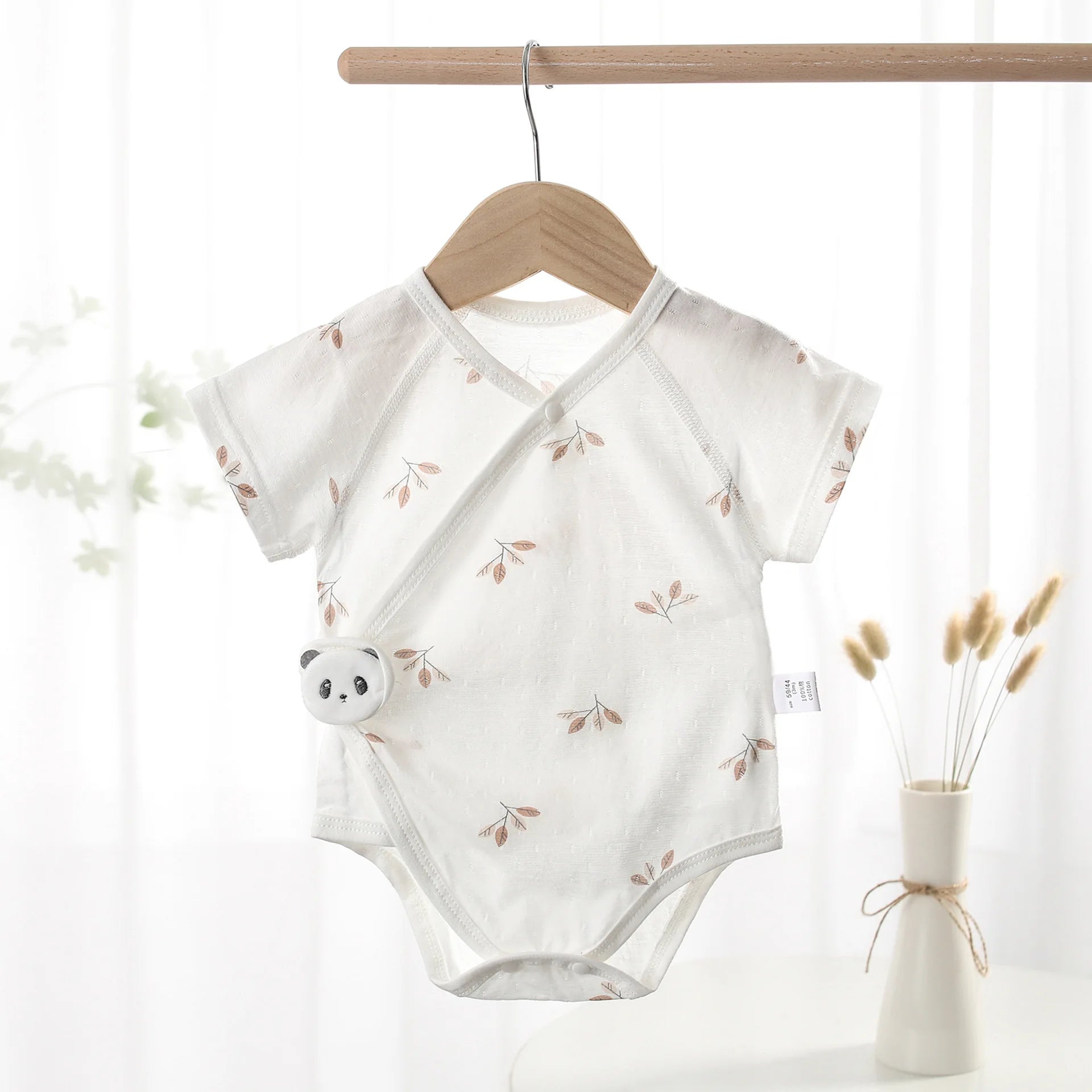 Cute Newborn Baby Short Sleeved Triangle Jumpsuit