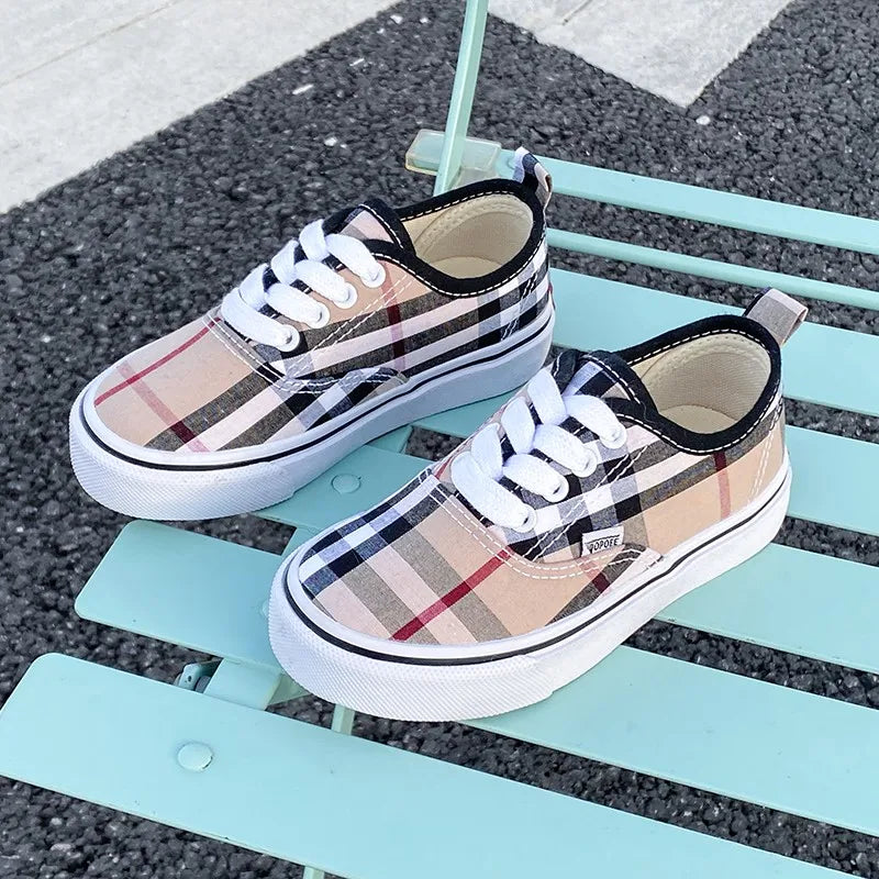 Kids’ Low-Top Canvas Shoes – Minimalist Casual Sneakers
