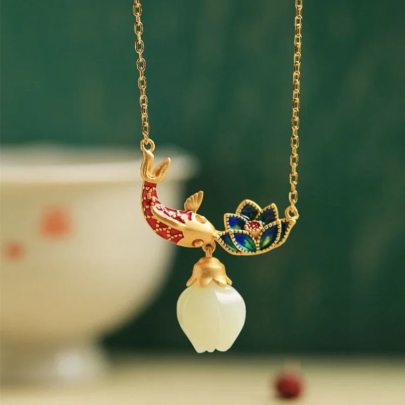 Natural hotan jade necklaces enamel fish