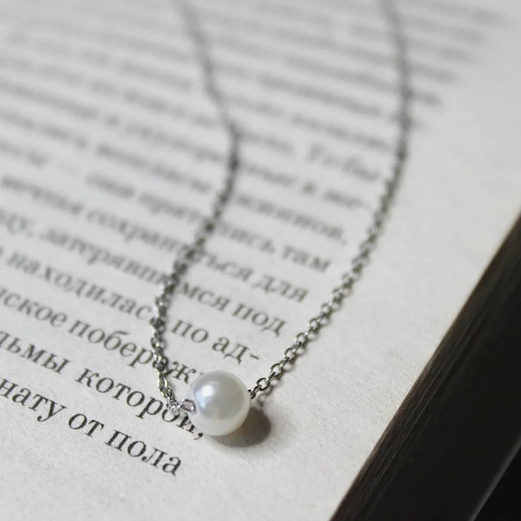 Pearl Layered Choker