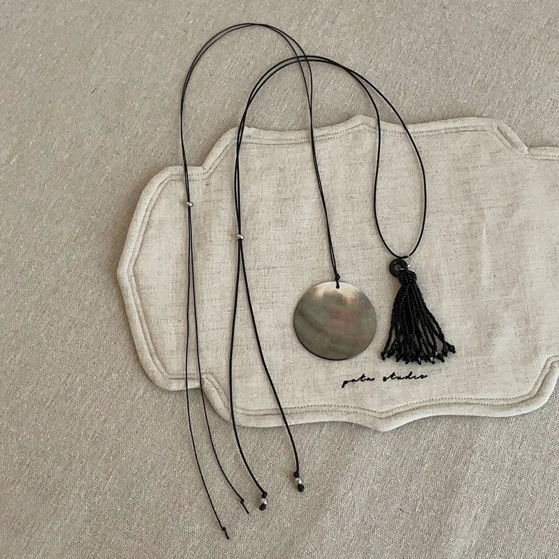 Retro Shell Bead Necklace