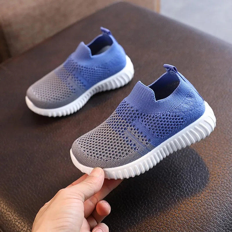 Kids’ Running Sneakers – Breathable, Anti-Slip, Soft-Soled