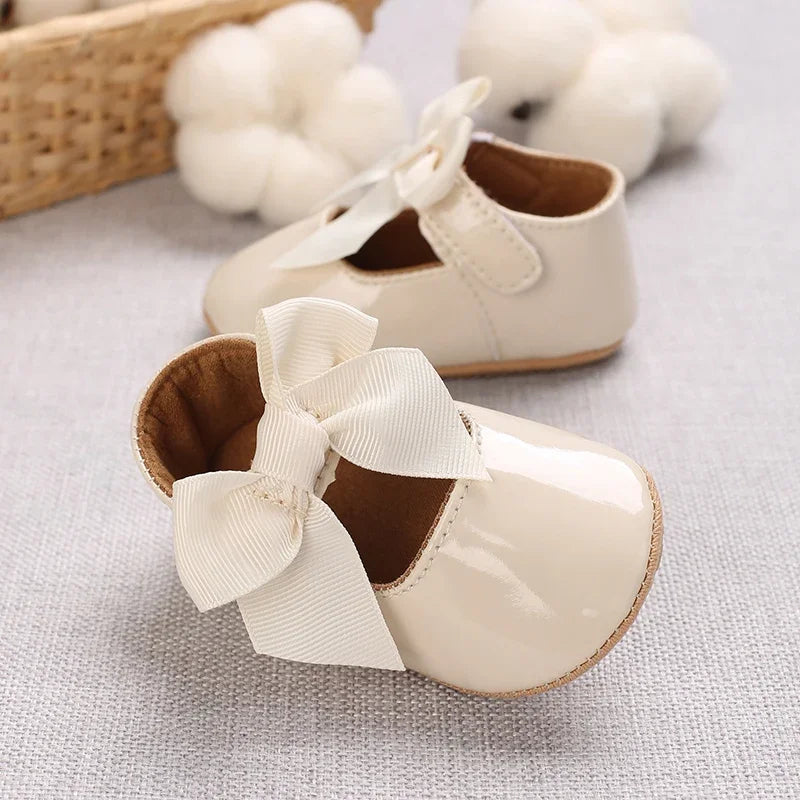 Baby Girl White Lace Moccasins – Non-Slip Princess Bow Shoes