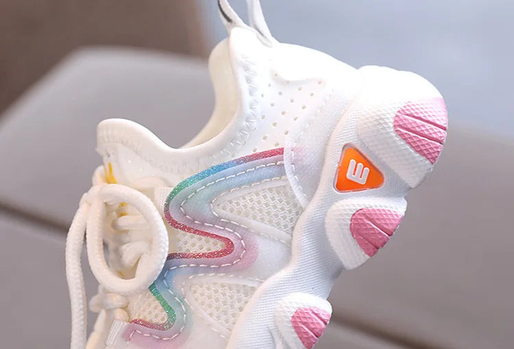 Toddler Sneakers – Breathable, Fashionable Running Shoes