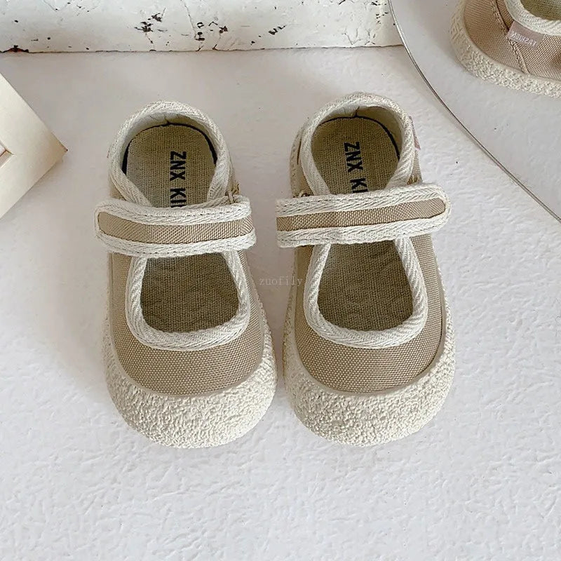 Kids’ Canvas Shoes – Soft, Breathable, Anti-Slip Sneakers
