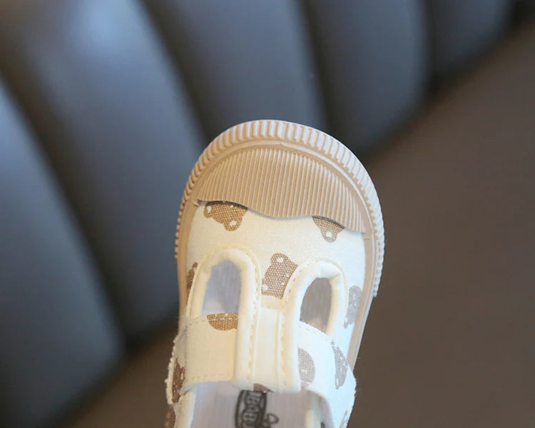 Kids’ Canvas Sneakers – Korean Cartoon Bear First Walkers