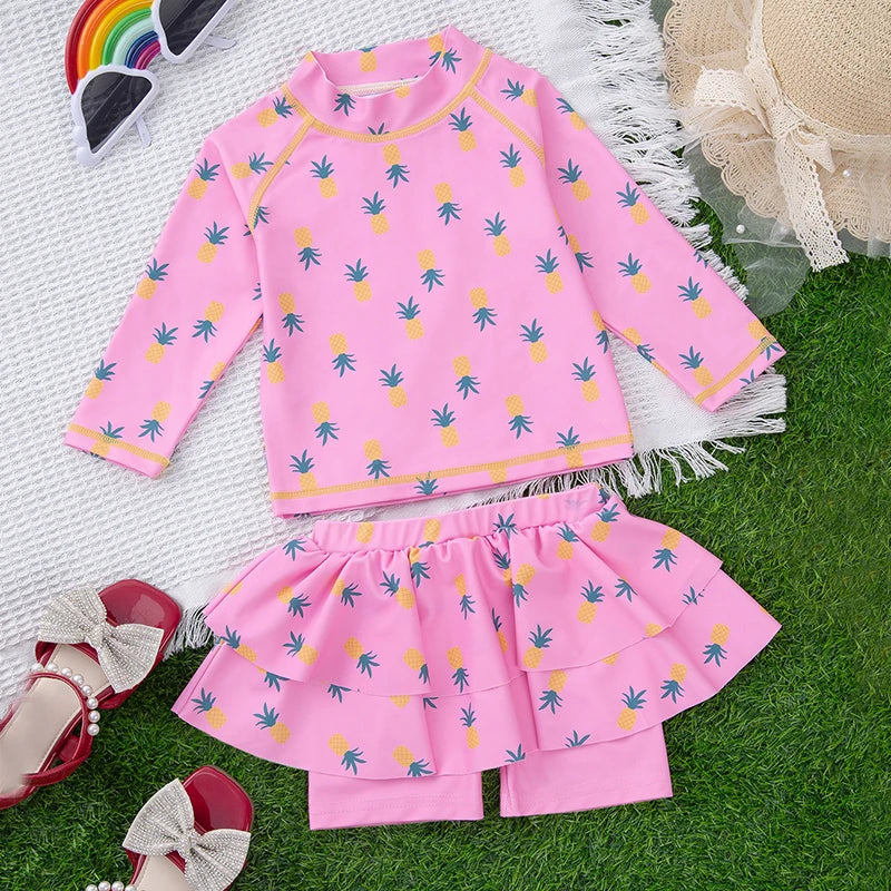 Girl and boy split swimsuit cartoon sunscreen