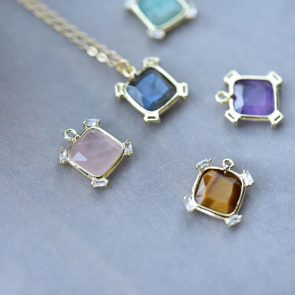 Itsmos Natural Labradorite Square Windmill Pendant