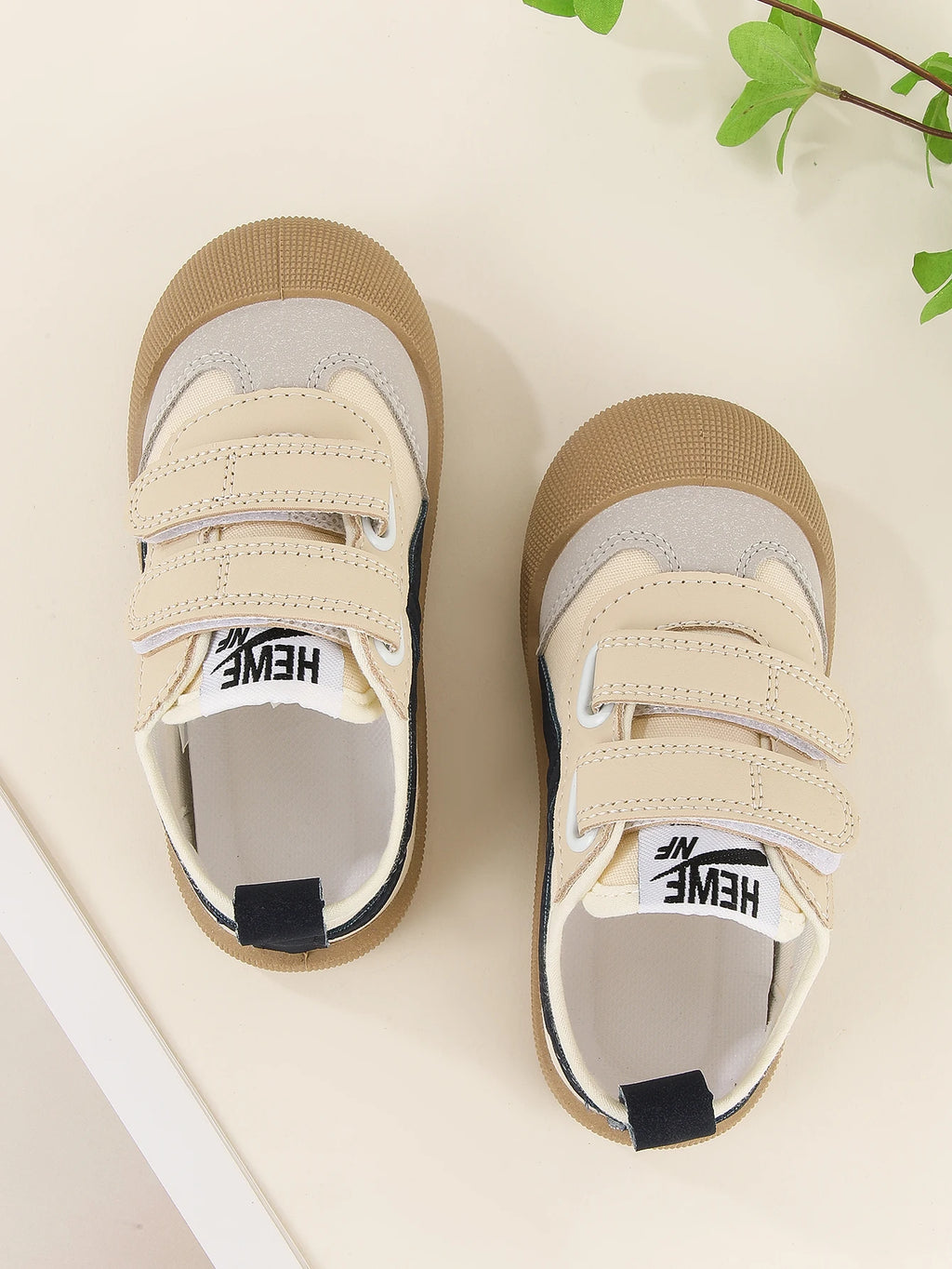 Kids Korean Canvas Shoes – Soft Sole Spring & Autumn Sneakers