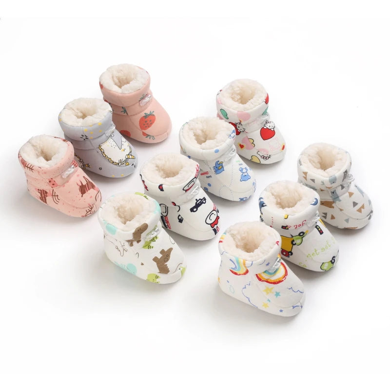 Baby Winter Snow Boots (0–18M) – Soft Warm Cartoon Printed Shoes