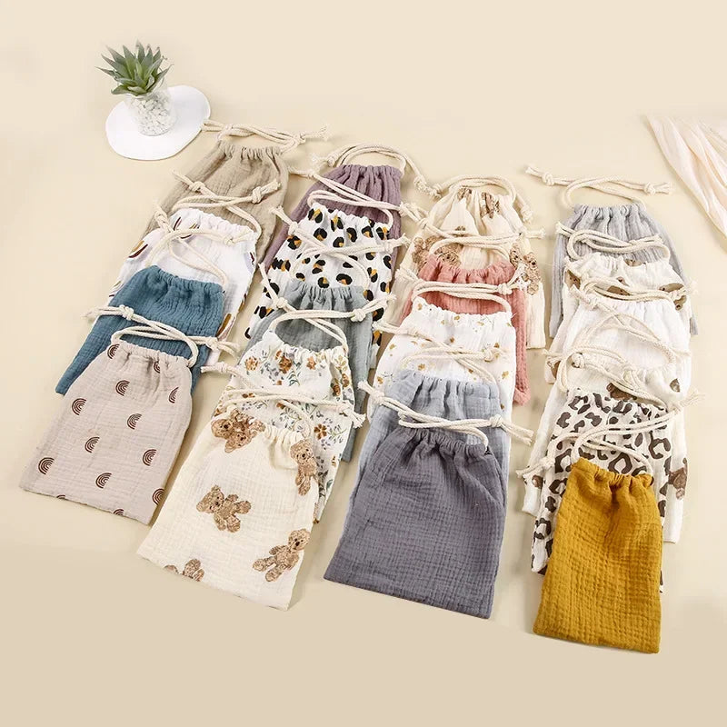 Natural Cotton Mommy Bag – Outdoor Baby Diaper Carrier, Cute Printed Drawstring Pouch 27x25cm