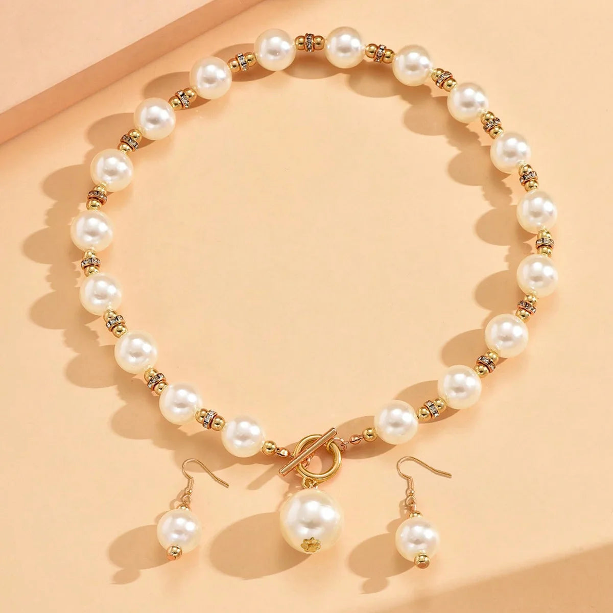 Baroque Imitation Pearl Necklace