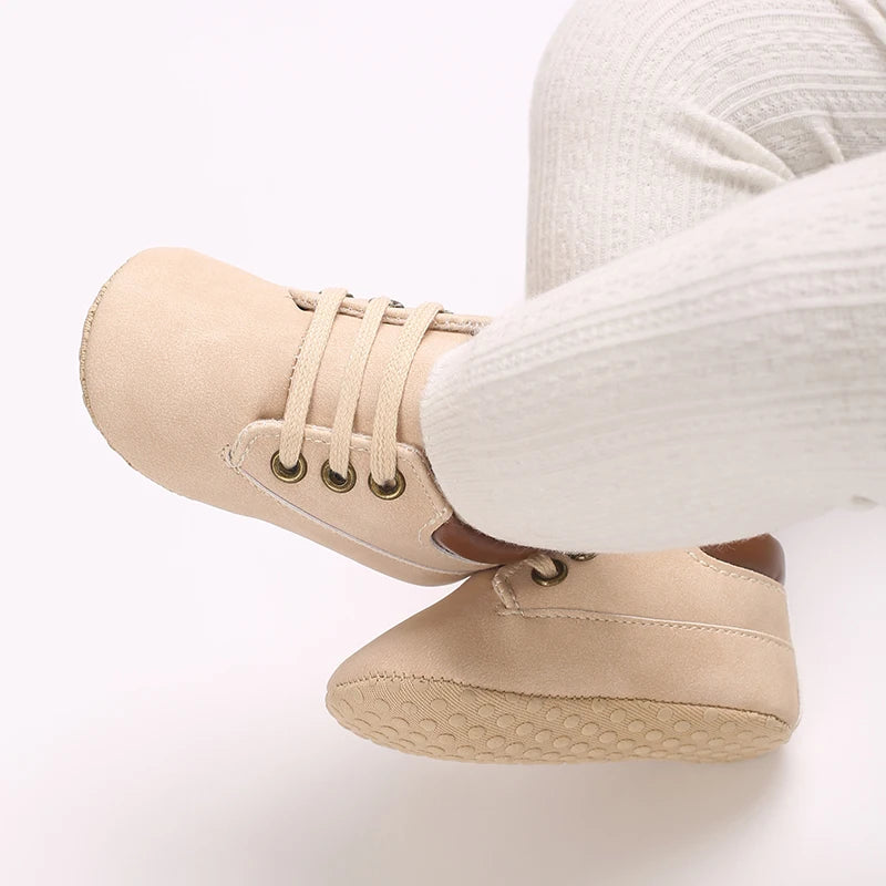 Baby Walking Shoes (0–18M) – Lace-Up Casual Flat Sneakers
