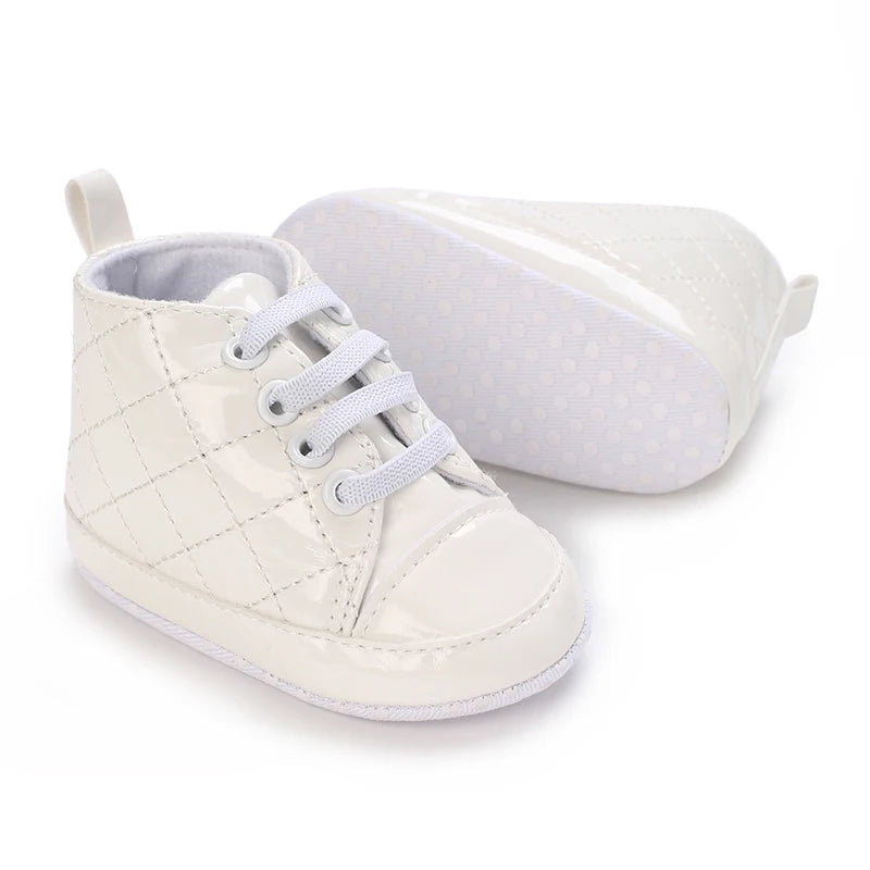 Infant Spring Sneakers (0–18M) – White Non-Slip Soft-Soled Shoes