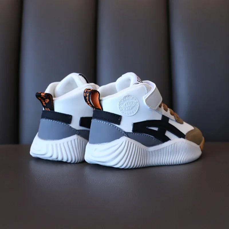 Kids’ Sneakers – Breathable, Soft, Non-Slip Sports Shoes