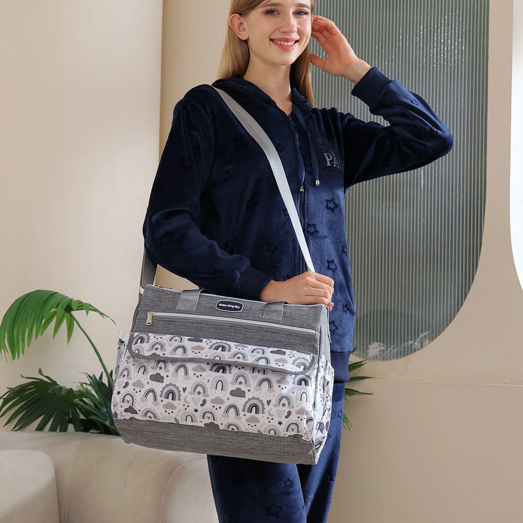 Single Shoulder Diaper Bag – Printed & Handy