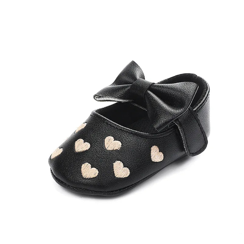 Baby Girls First-Step Shoes (0–18M) – Soft Sole Dress Shoes with Bow & Heart