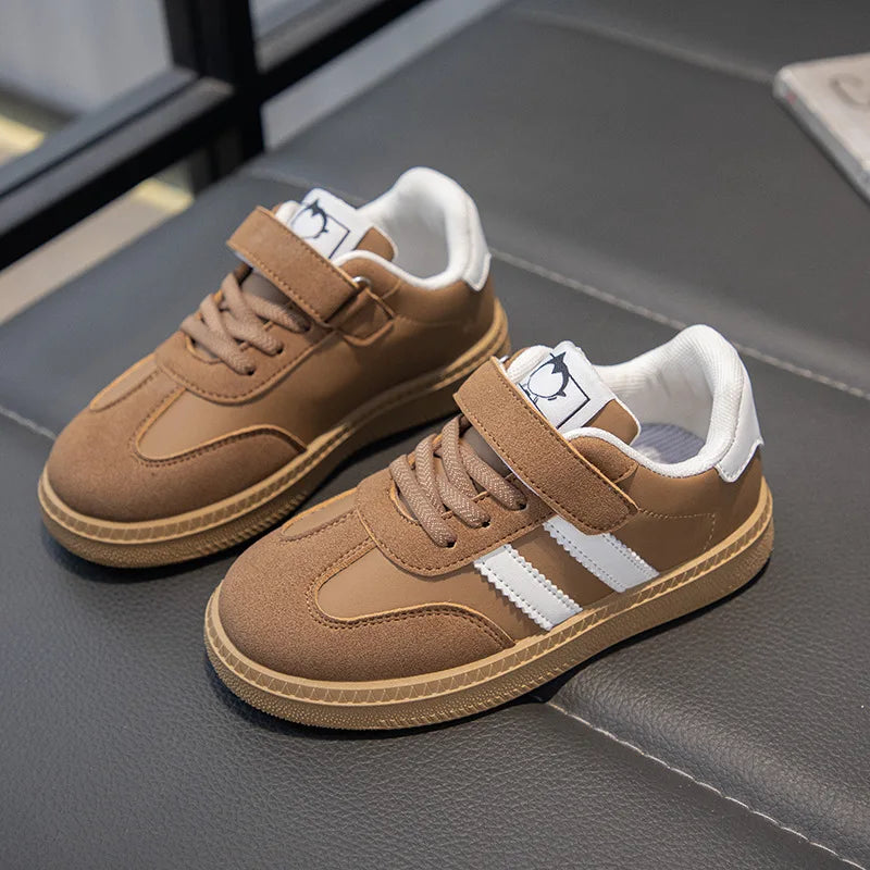 Kids’ Lightweight Skate Sneakers – Breathable, Non-Slip Shoes