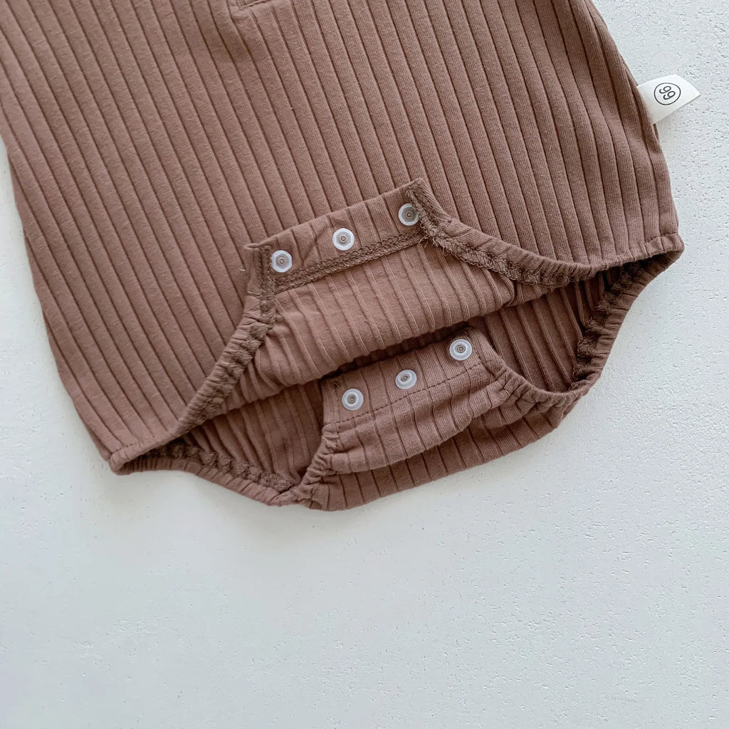 Cute and Comfortable Baby Jumpsuit