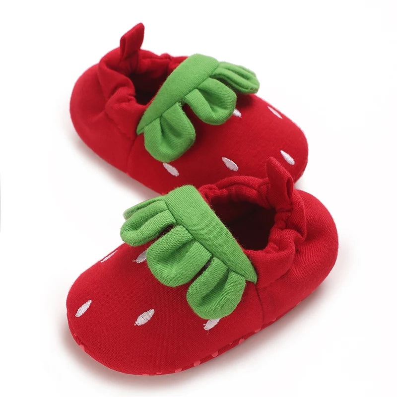 Baby Winter Strawberries Booties – Soft Sole Non-Slip First Walkers
