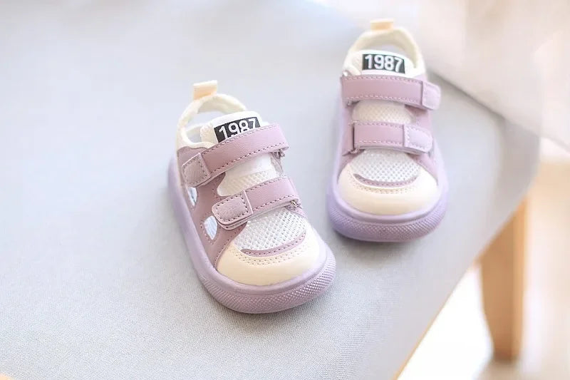 Kids Summer Mesh Sandals – Breathable Hollow-Out Sport Shoes