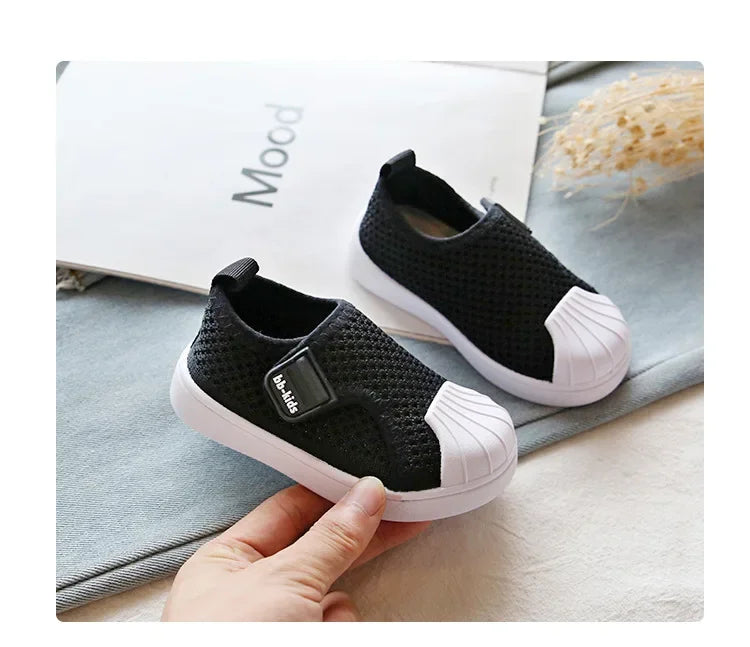 Kids Air Mesh Sneakers – Breathable Casual Skate Shoes