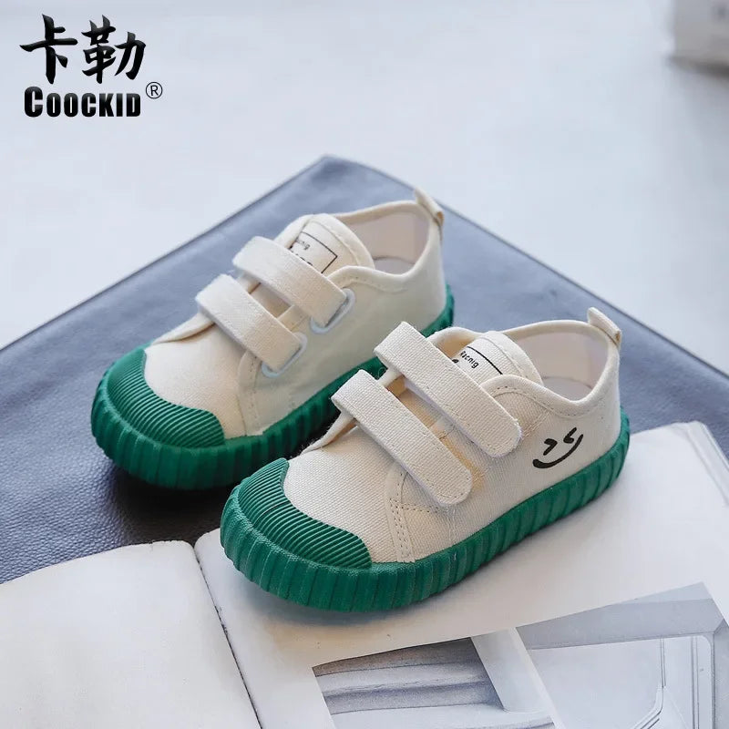 Kids’ Canvas Sneakers – Soft, Non-Slip Casual Shoes (1–9 Years)