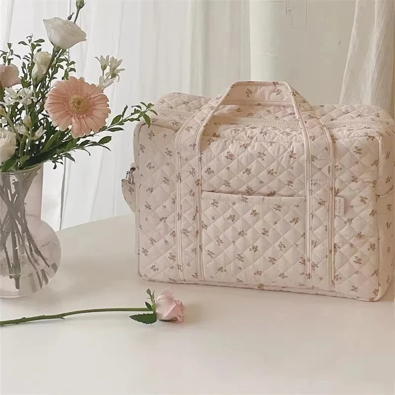 New Embroidered Mom Bag – Large Capacity, Lightweight, Multi-Functional Handbag