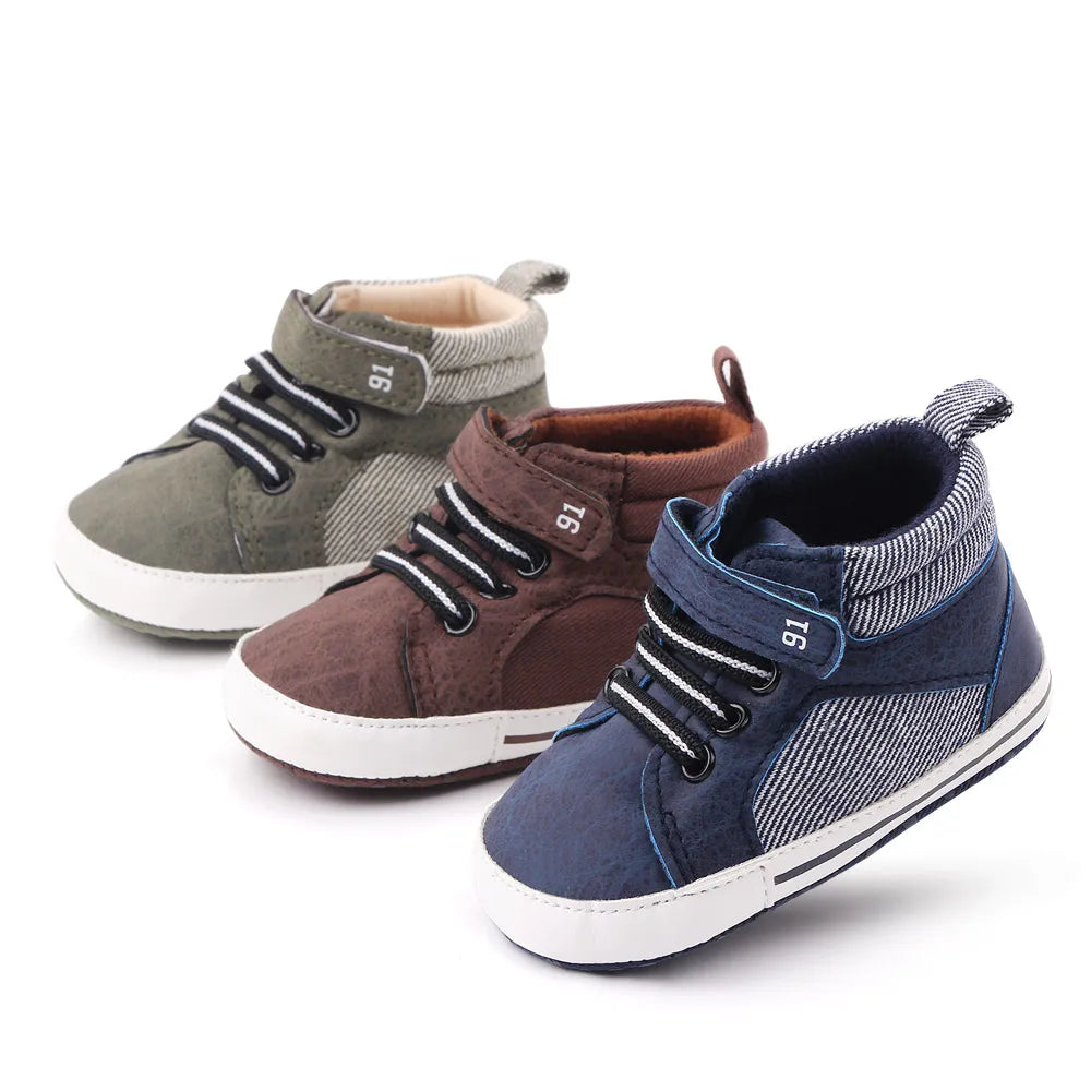 Baby First-Step Sneakers (0–18M) – Soft, Warm, Non-Slip Shoes
