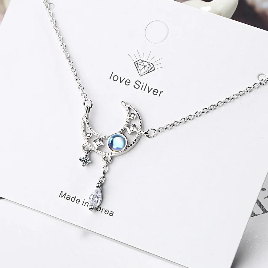 Pretty 925 Sterling Silver Moon