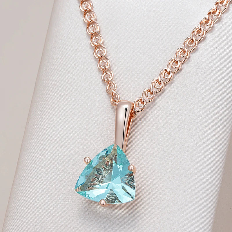 Green Natural Zircon Rose Necklace