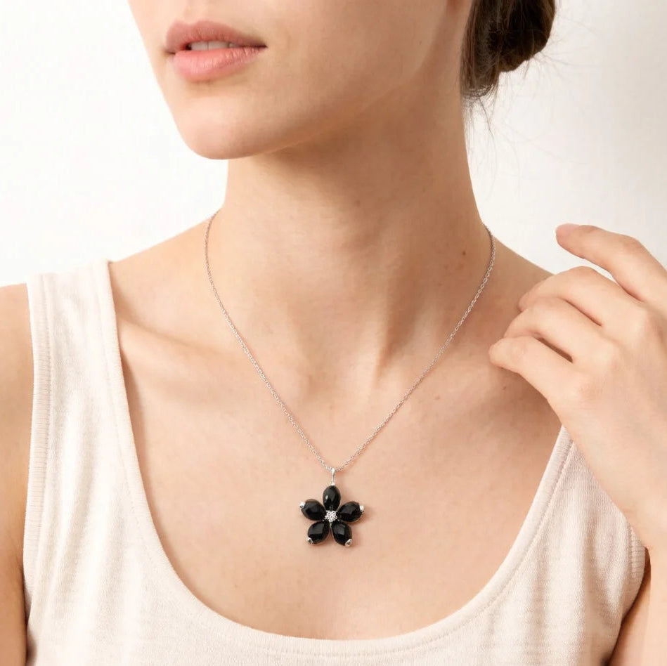 Pendant Crystal Flower Black Brand Fashion