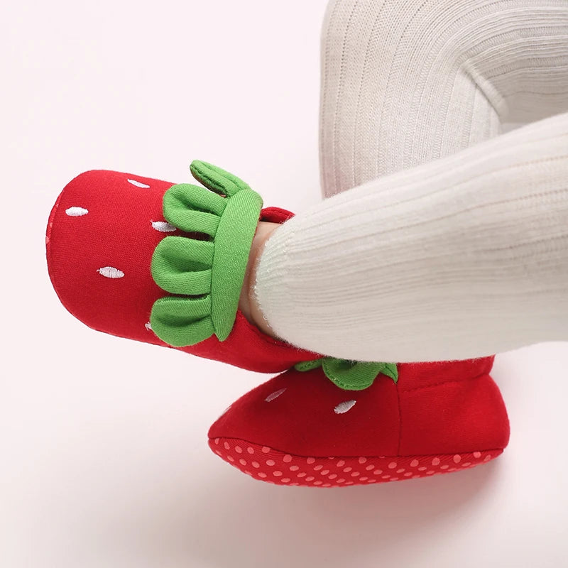Baby Winter Strawberries Booties – Soft Sole Non-Slip First Walkers