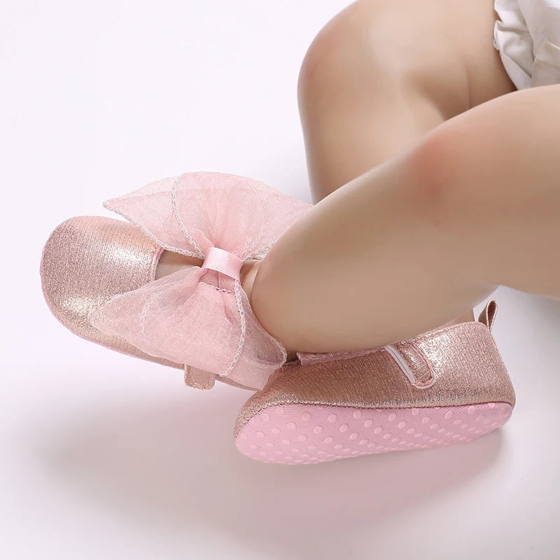 Baby Shoes (0–18M) – Plush Soft Bow Casual Sneakers