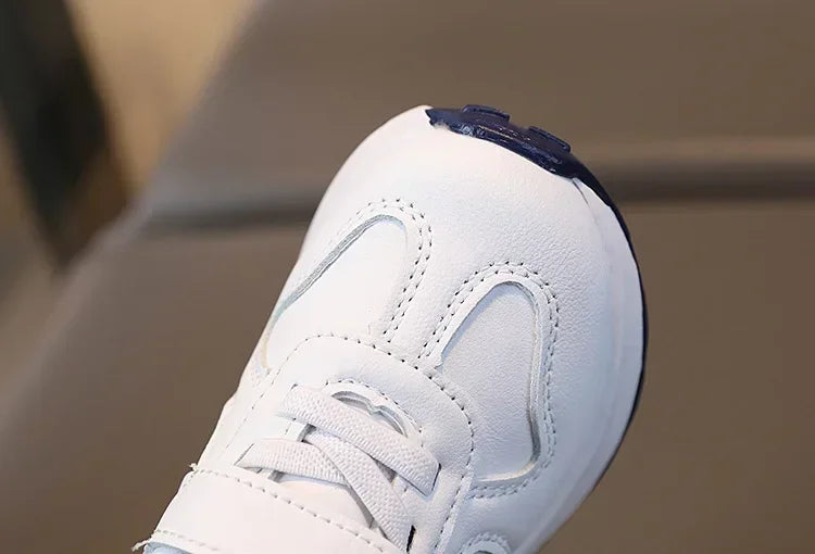 Kids Breathable Sports Sneakers – Lightweight Non-Slip Casual Shoes