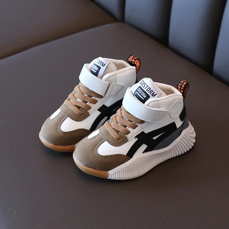 Kids’ Sneakers – Breathable, Soft, Non-Slip Sports Shoes