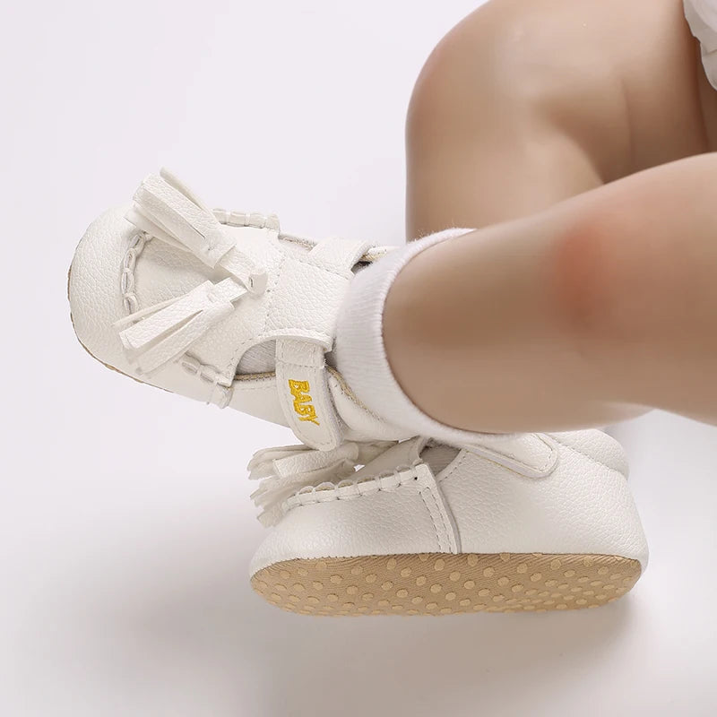 Infant Spring Sneakers (0–18M) – White Non-Slip Soft-Soled Shoes