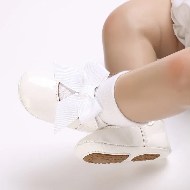 Baby Girl White Lace Moccasins – Non-Slip Princess Bow Shoes