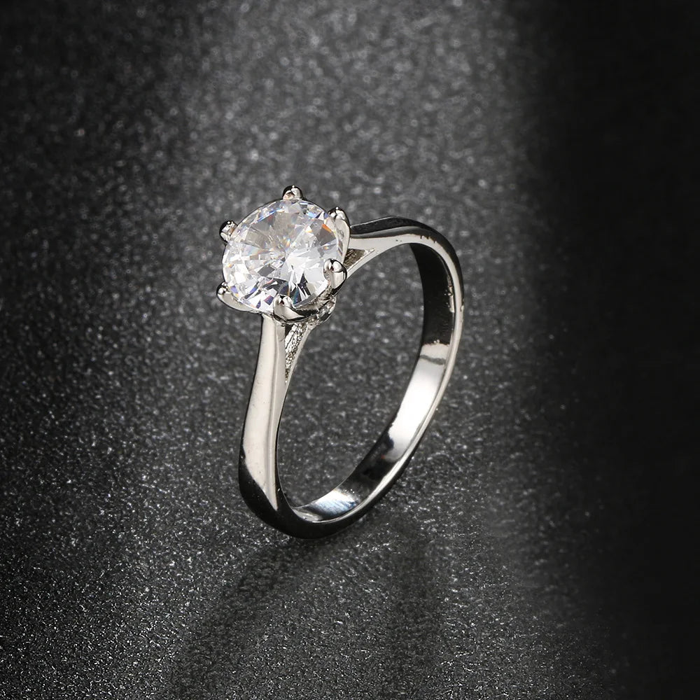 Forever Six Claws Zirconia Ring