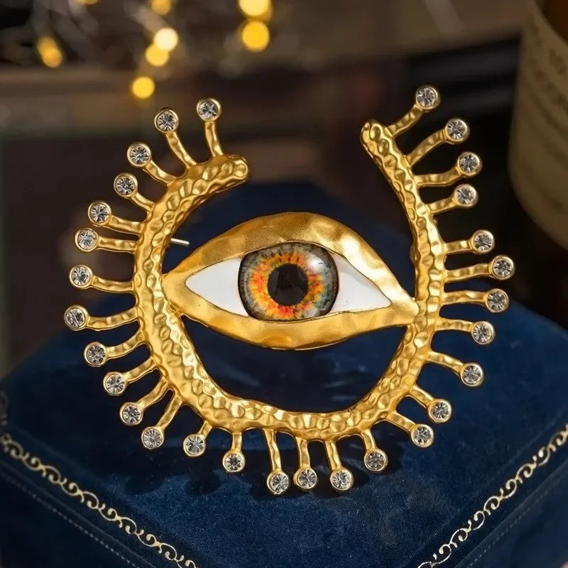 Deluxe Exaggerated Eye Brooch Baroque