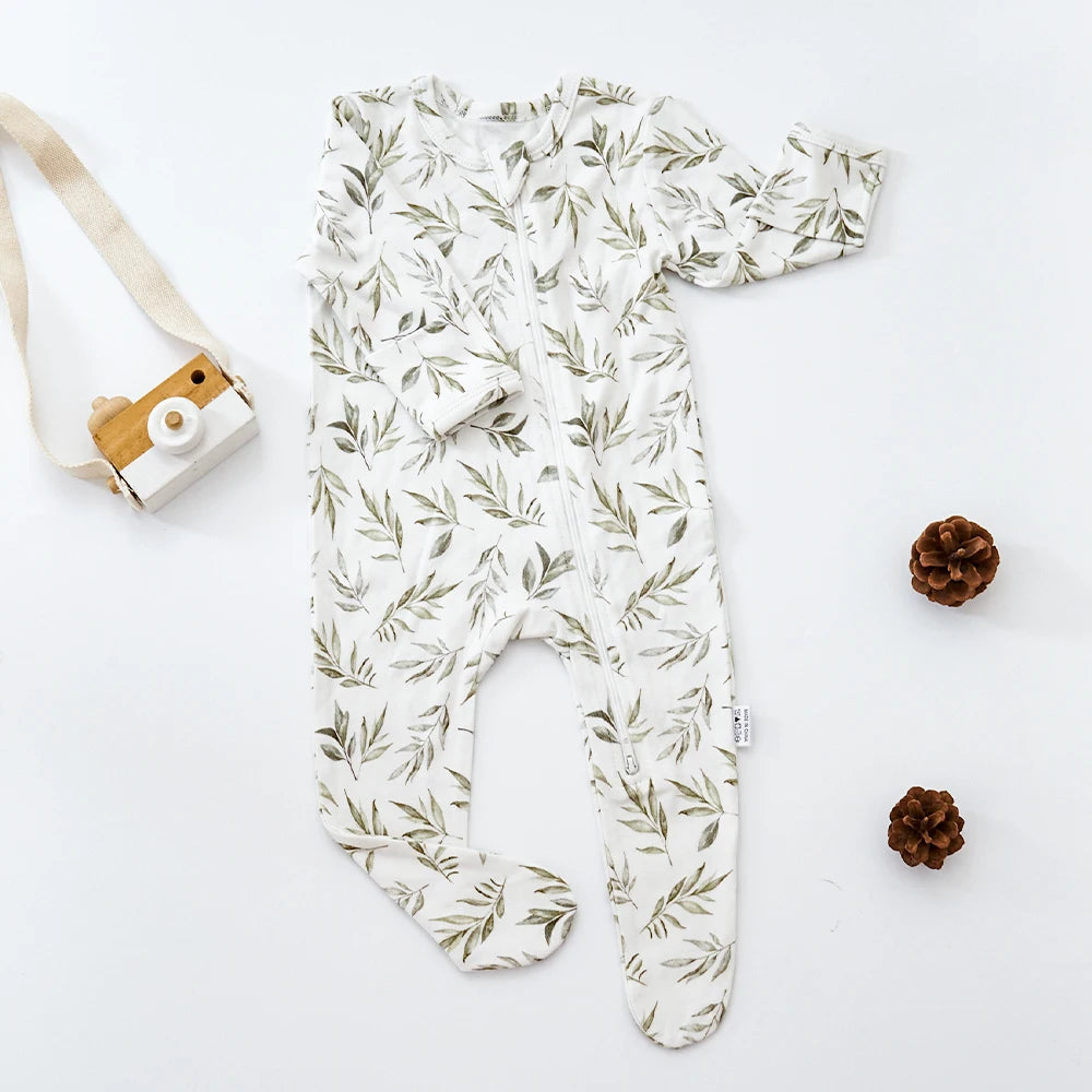 Newborn Boys & Girls Wrapped Foot Jumpsuit