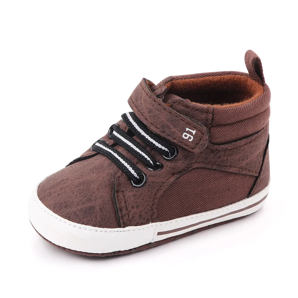 Baby First-Step Sneakers (0–18M) – Soft, Warm, Non-Slip Shoes