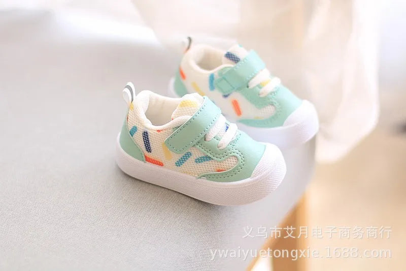 Kids’ Soft-Soled Sneakers – Casual Mesh Walking Shoes