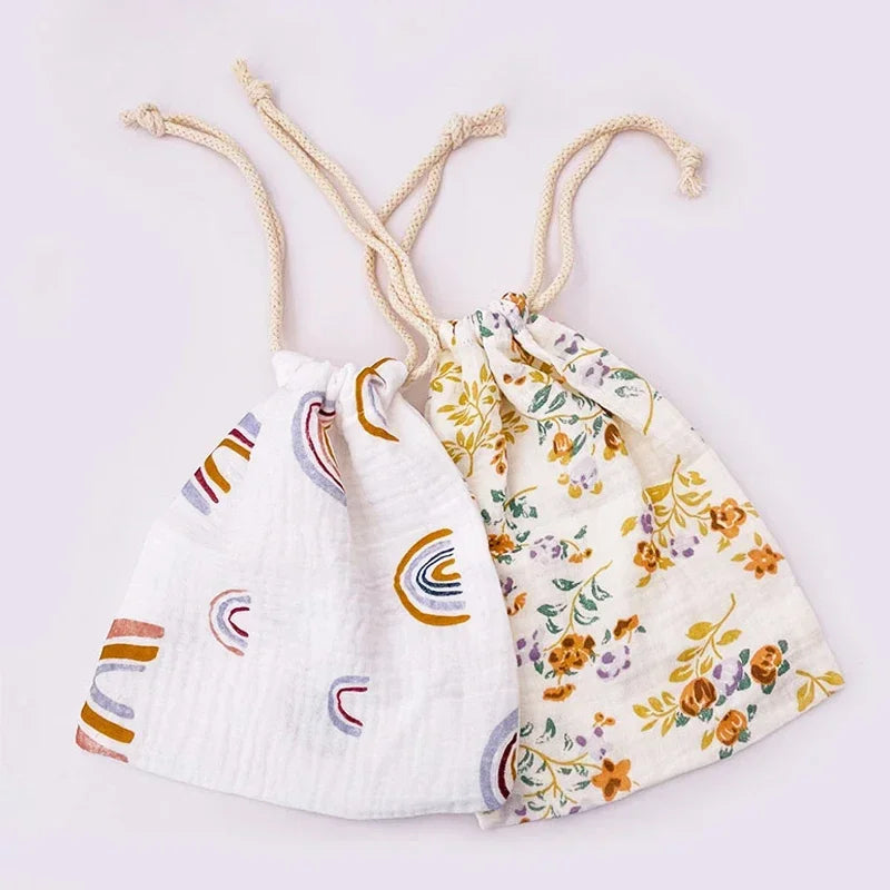 Natural Cotton Mommy Bag – Outdoor Baby Diaper Carrier, Cute Printed Drawstring Pouch 27x25cm