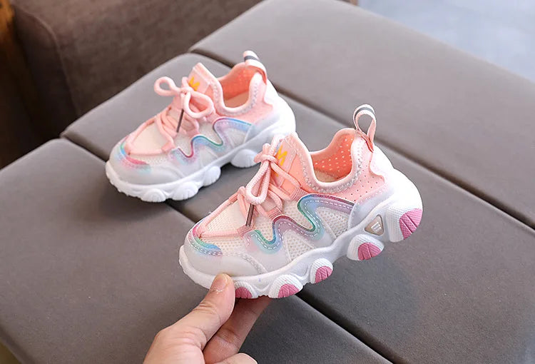 Toddler Sneakers – Breathable, Fashionable Running Shoes
