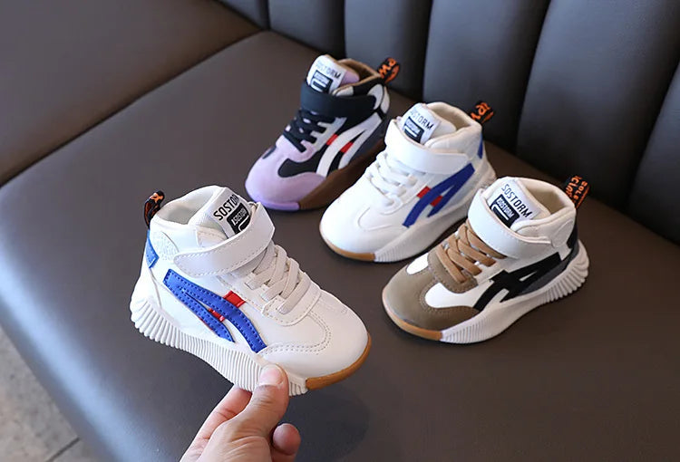 Kids’ Sneakers – Breathable, Soft, Non-Slip Sports Shoes