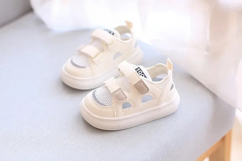 Kids Summer Mesh Sandals – Breathable Hollow-Out Sport Shoes