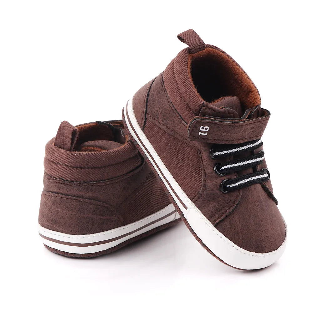Baby First-Step Sneakers (0–18M) – Soft, Warm, Non-Slip Shoes