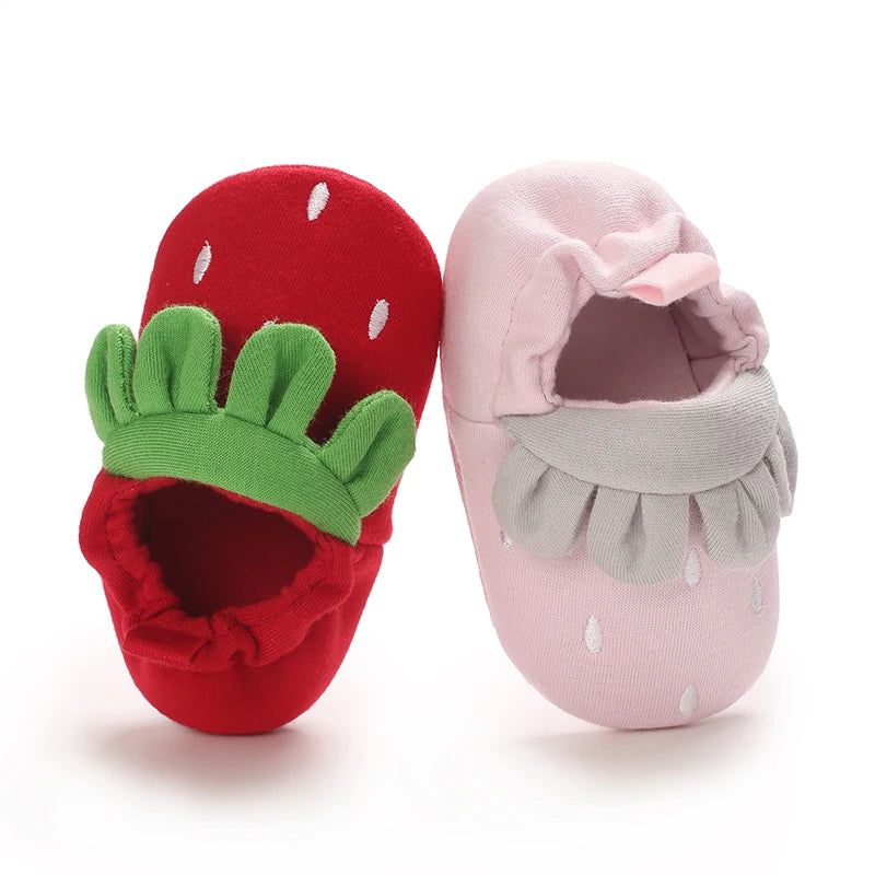 Baby Winter Strawberries Booties – Soft Sole Non-Slip First Walkers